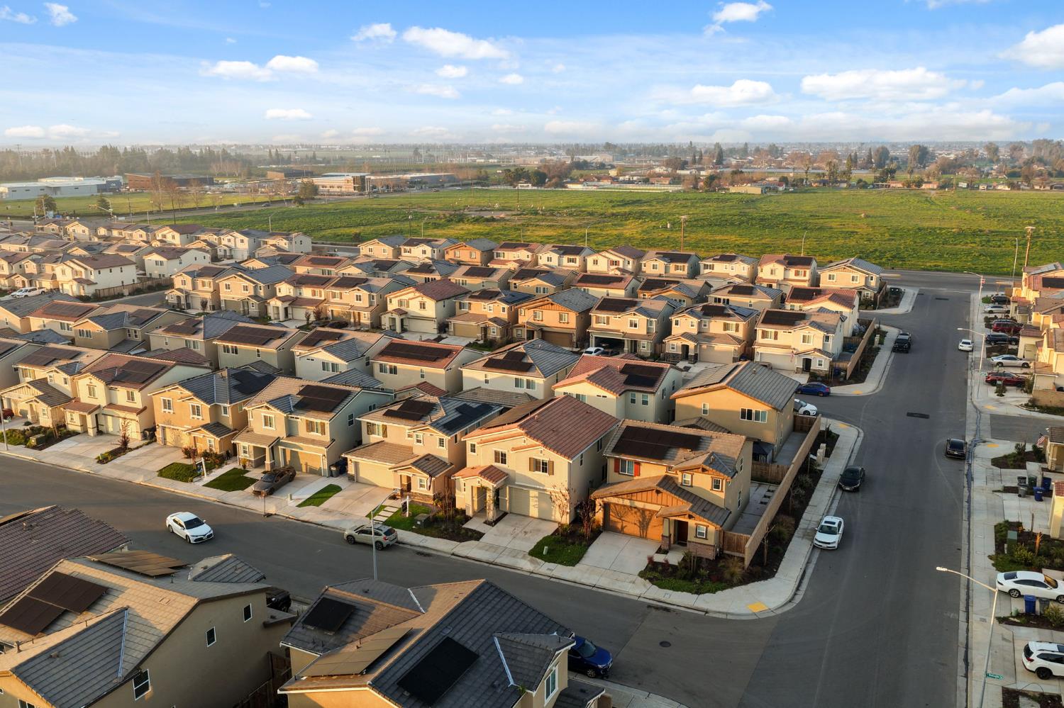 6672 E Washington Ave, Fresno, CA 93727