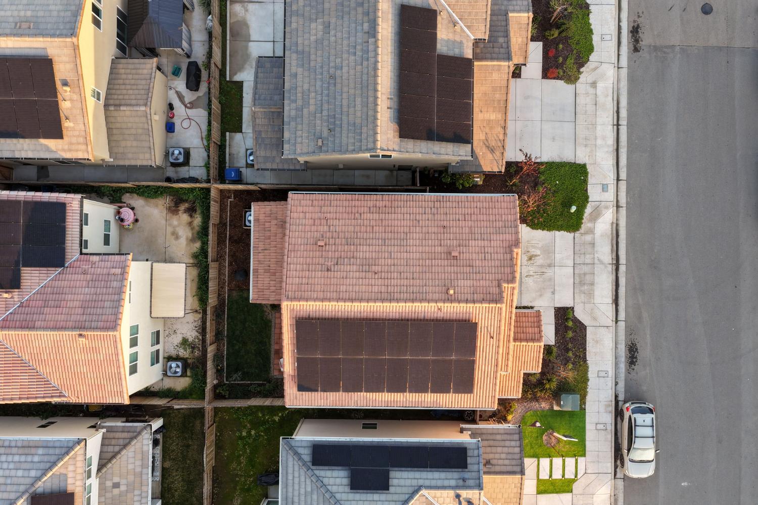 6672 E Washington Ave, Fresno, CA 93727