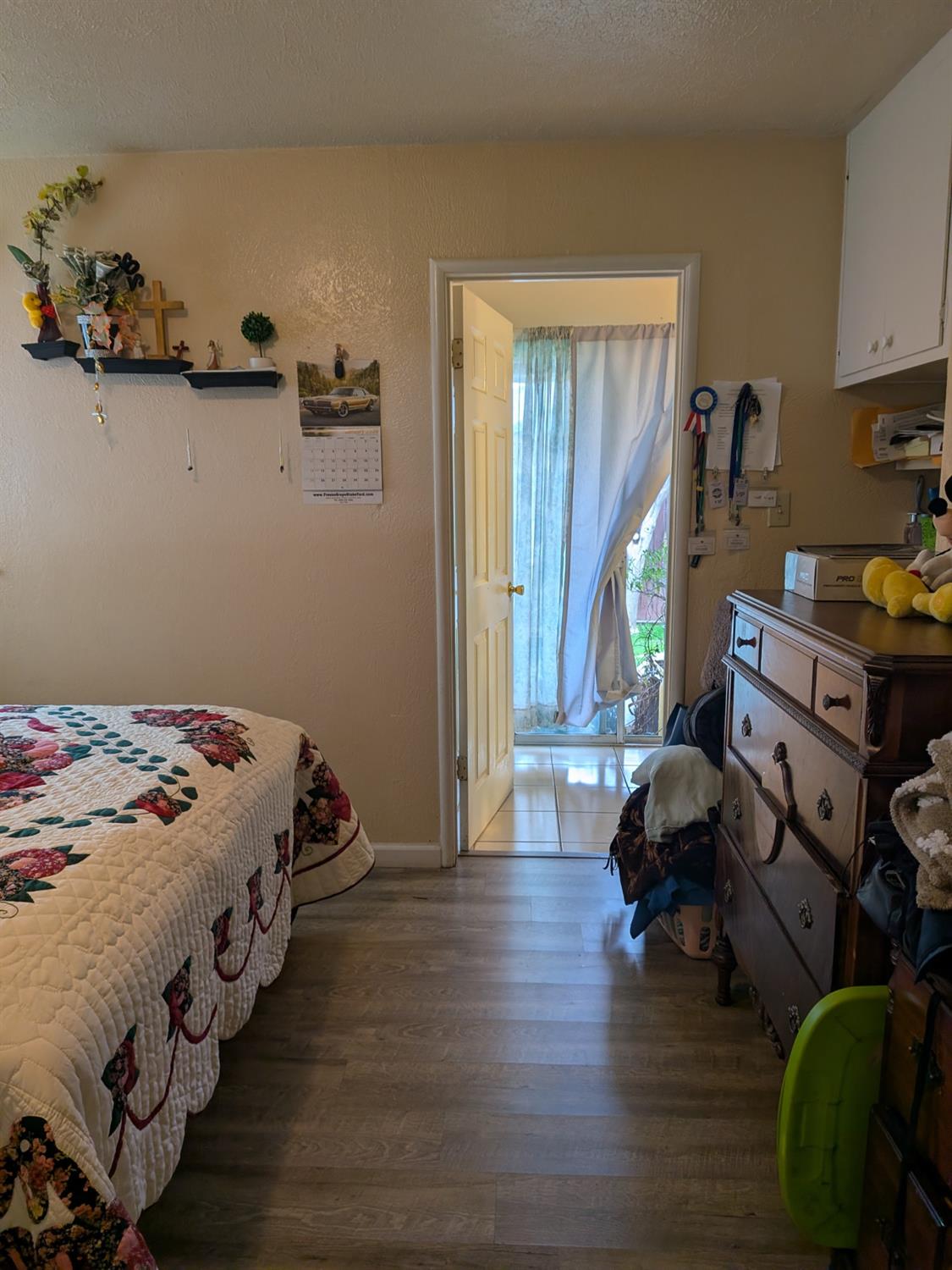 5209 N Angus Ave, Fresno, CA 93710