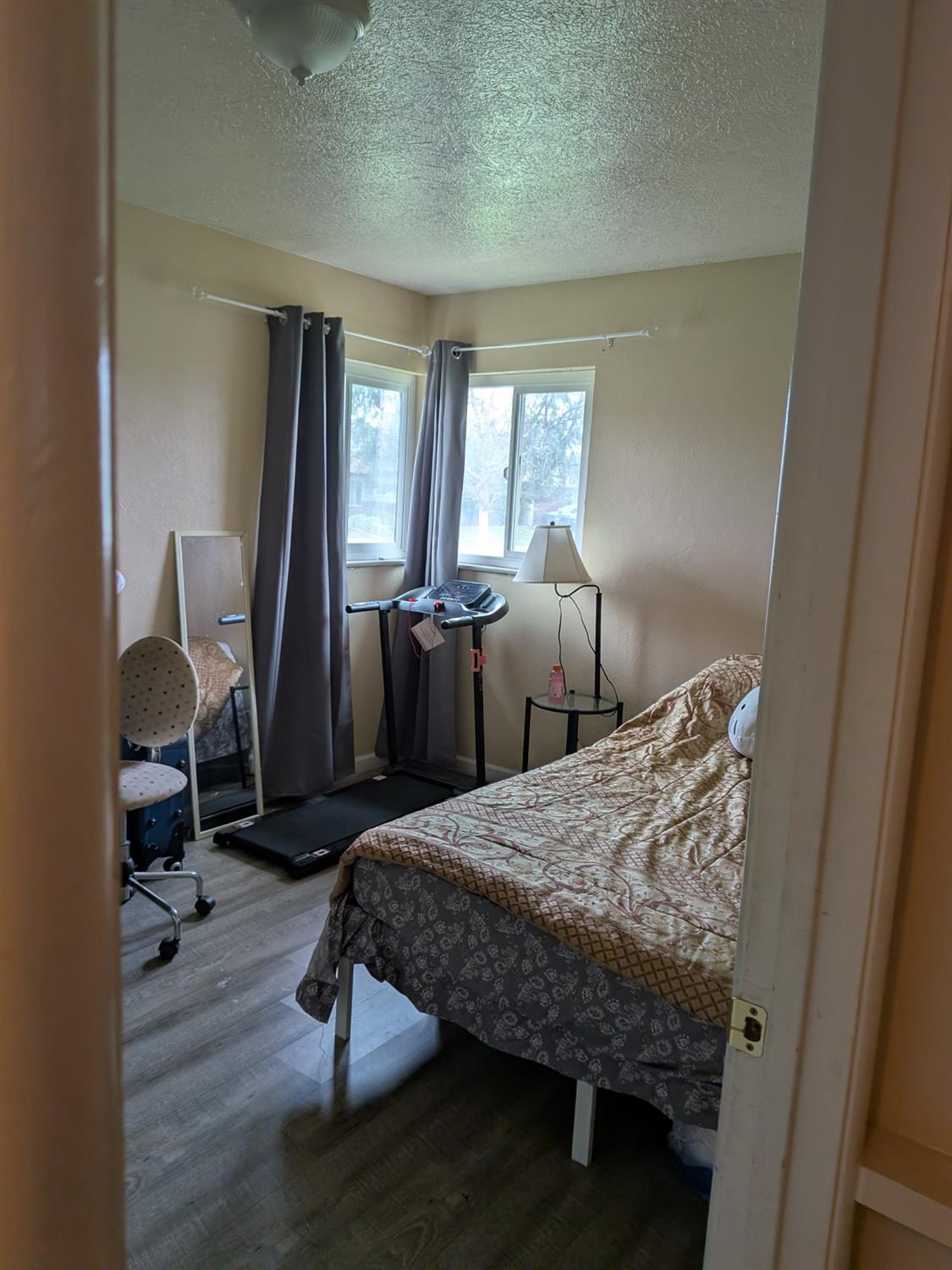 5209 N Angus Ave, Fresno, CA 93710