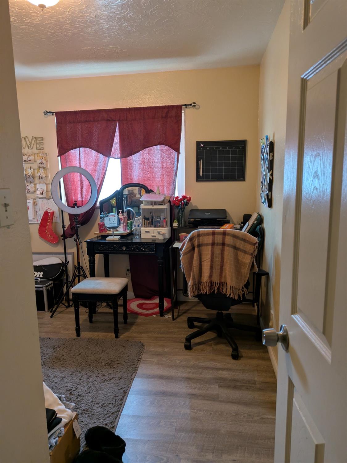 5209 N Angus Ave, Fresno, CA 93710