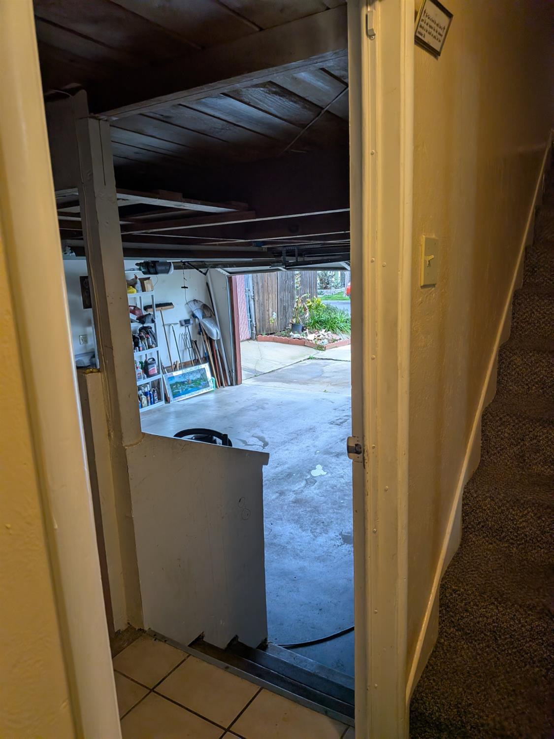 5209 N Angus Ave, Fresno, CA 93710