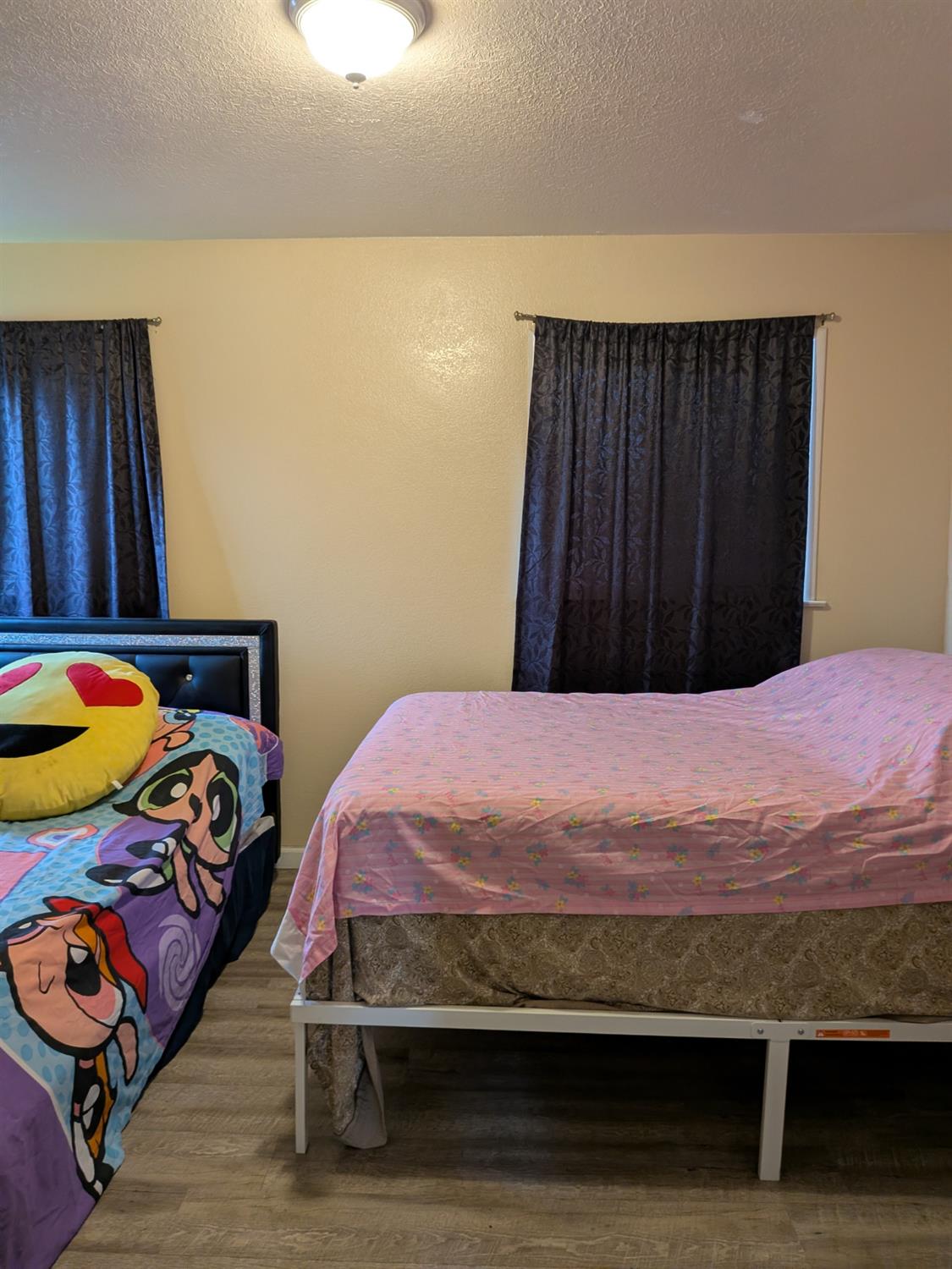 5209 N Angus Ave, Fresno, CA 93710