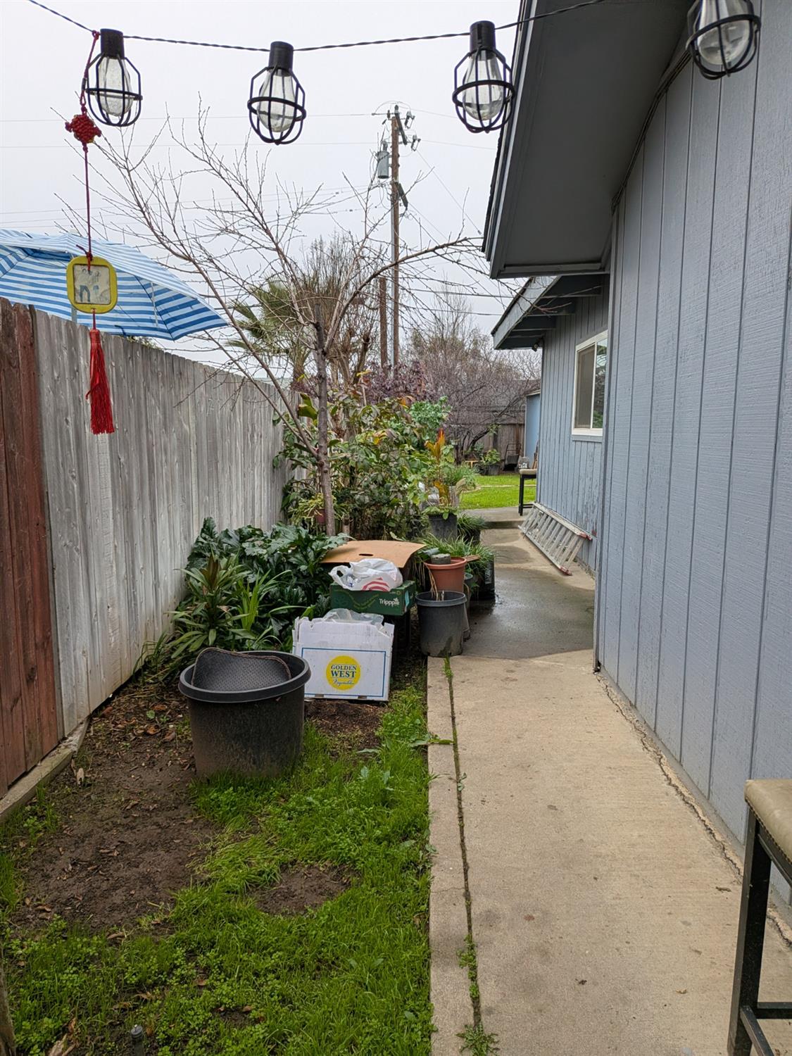 5209 N Angus Ave, Fresno, CA 93710