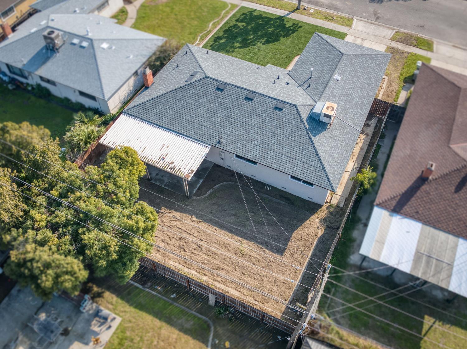 4031 E Pontiac Way, Fresno, CA 93726