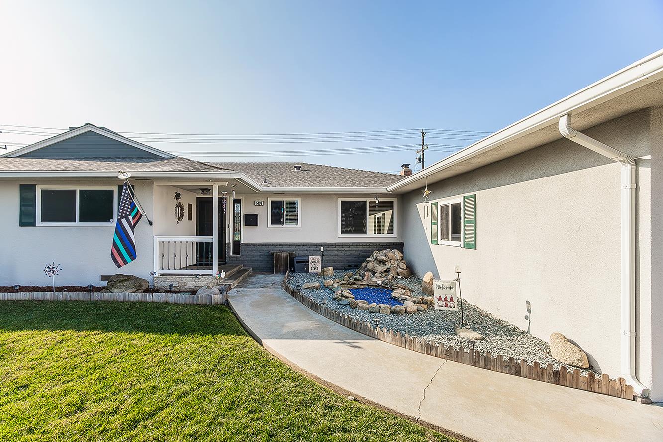 5499 N Bond St, Fresno, CA 93710