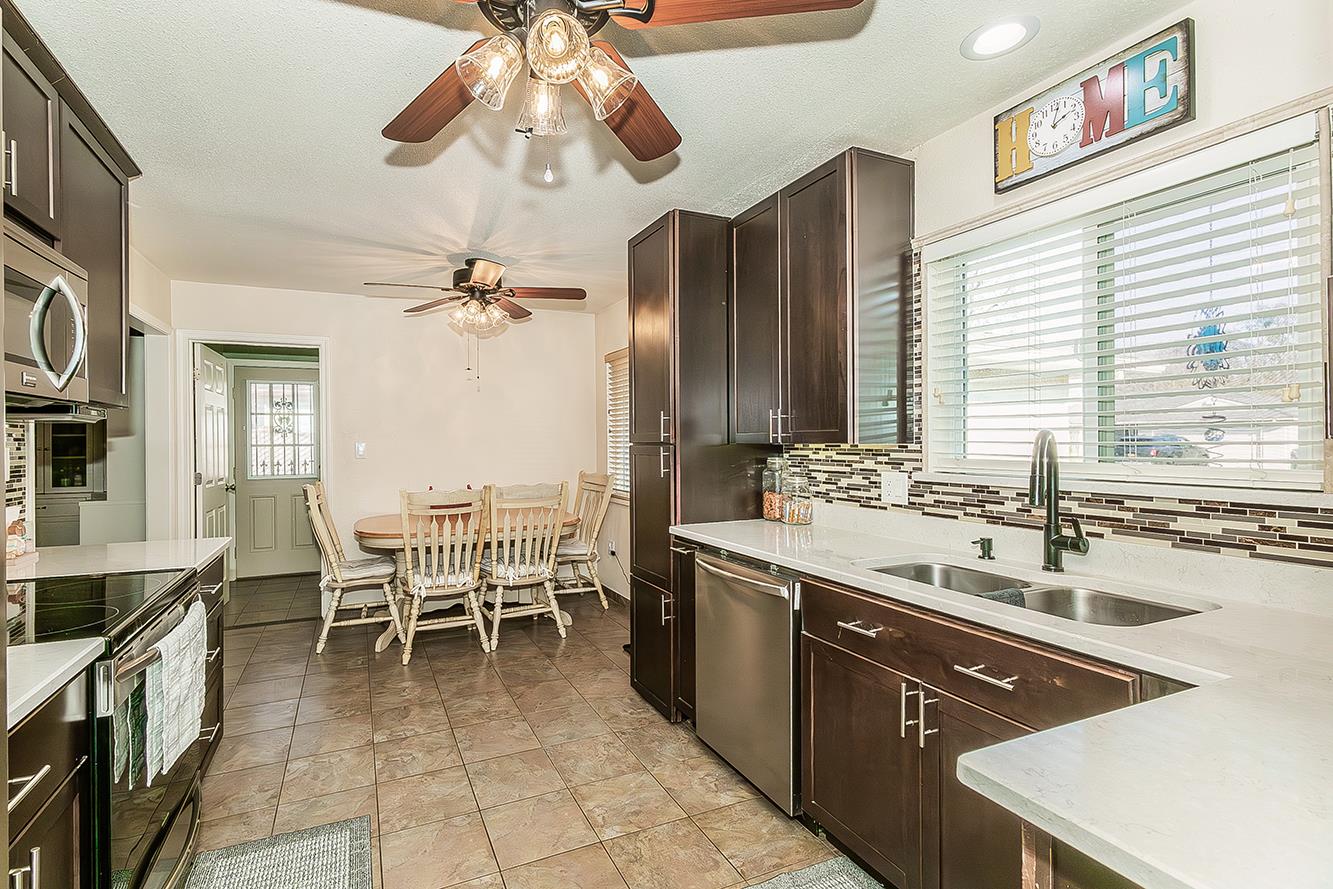 5499 N Bond St, Fresno, CA 93710