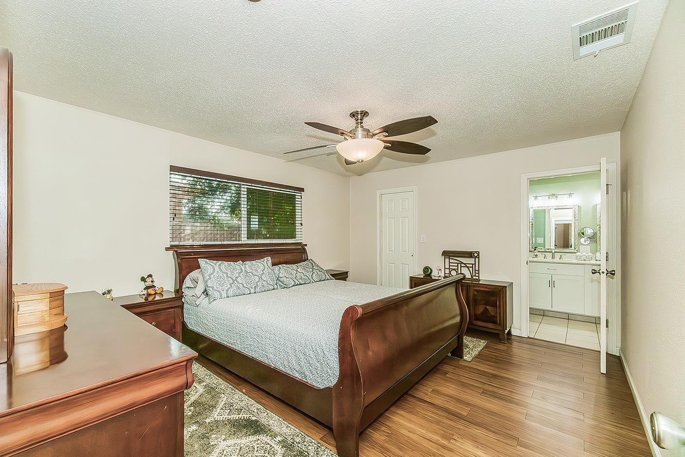 5499 N Bond St, Fresno, CA 93710