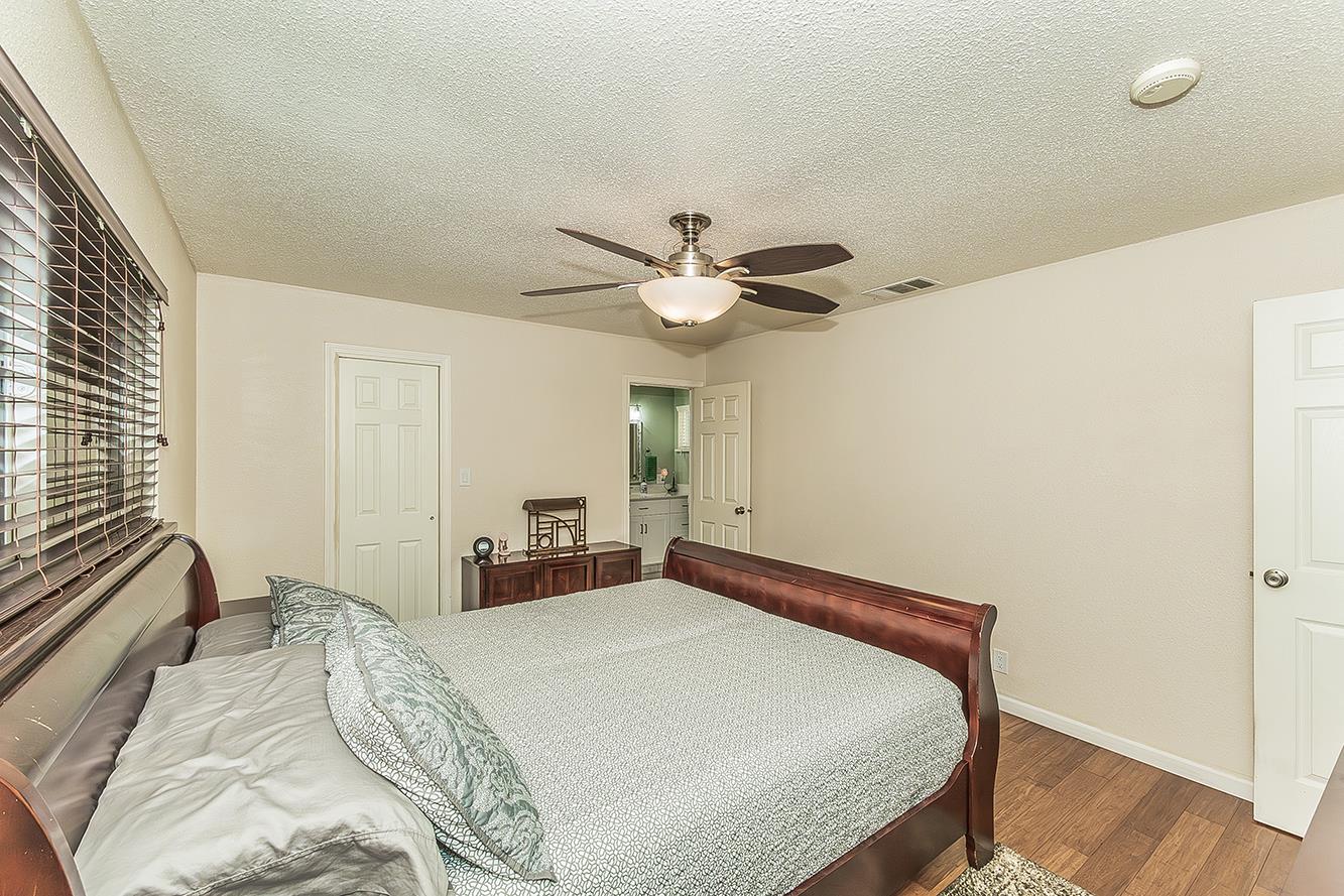 5499 N Bond St, Fresno, CA 93710