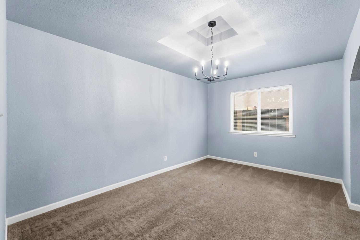 4665 W Ashcroft Ave, Fresno, CA 93722