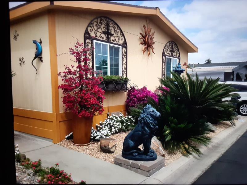 2575 S Willow #25, Fresno, CA 93725