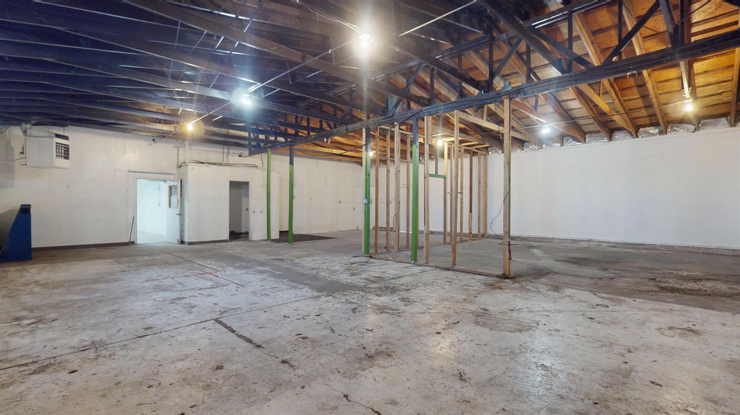 4330 E Belmont Ave, Fresno, CA 93702