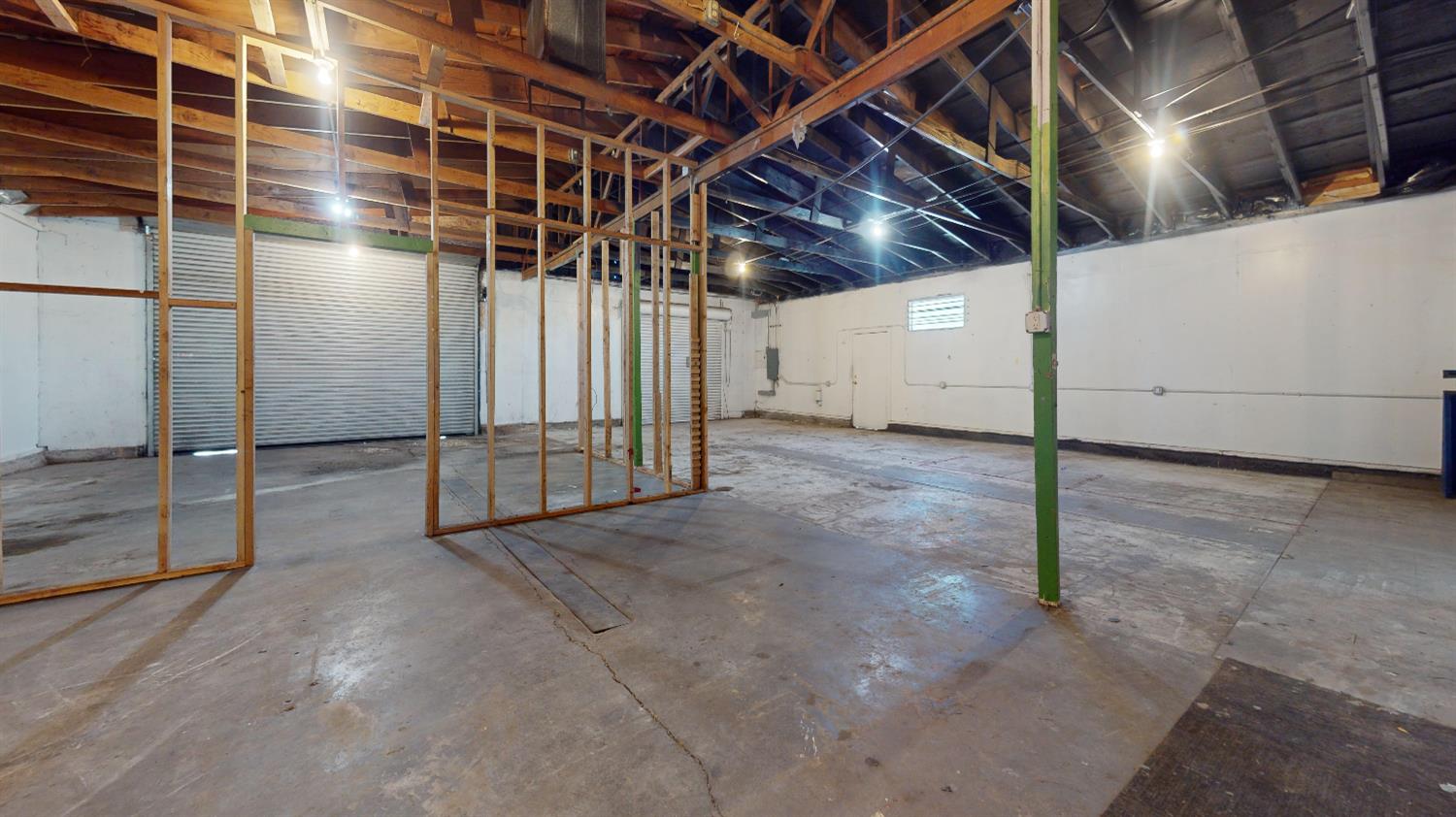 4330 E Belmont Ave, Fresno, CA 93702