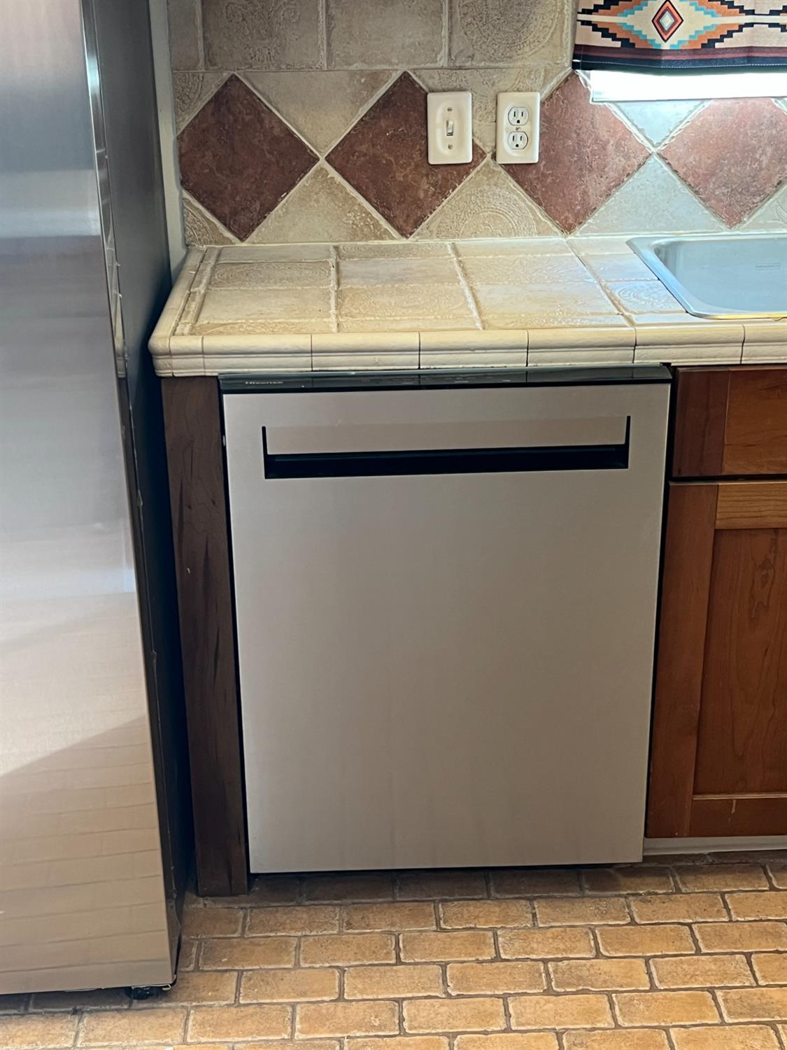 4069 N Sunnyside Ave, Fresno, CA 93727