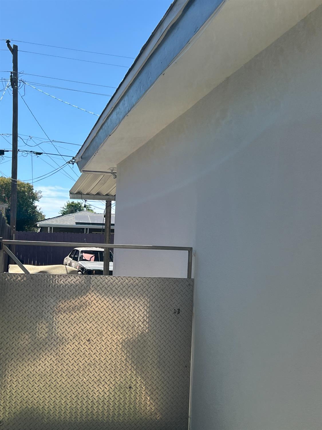 4069 N Sunnyside Ave, Fresno, CA 93727