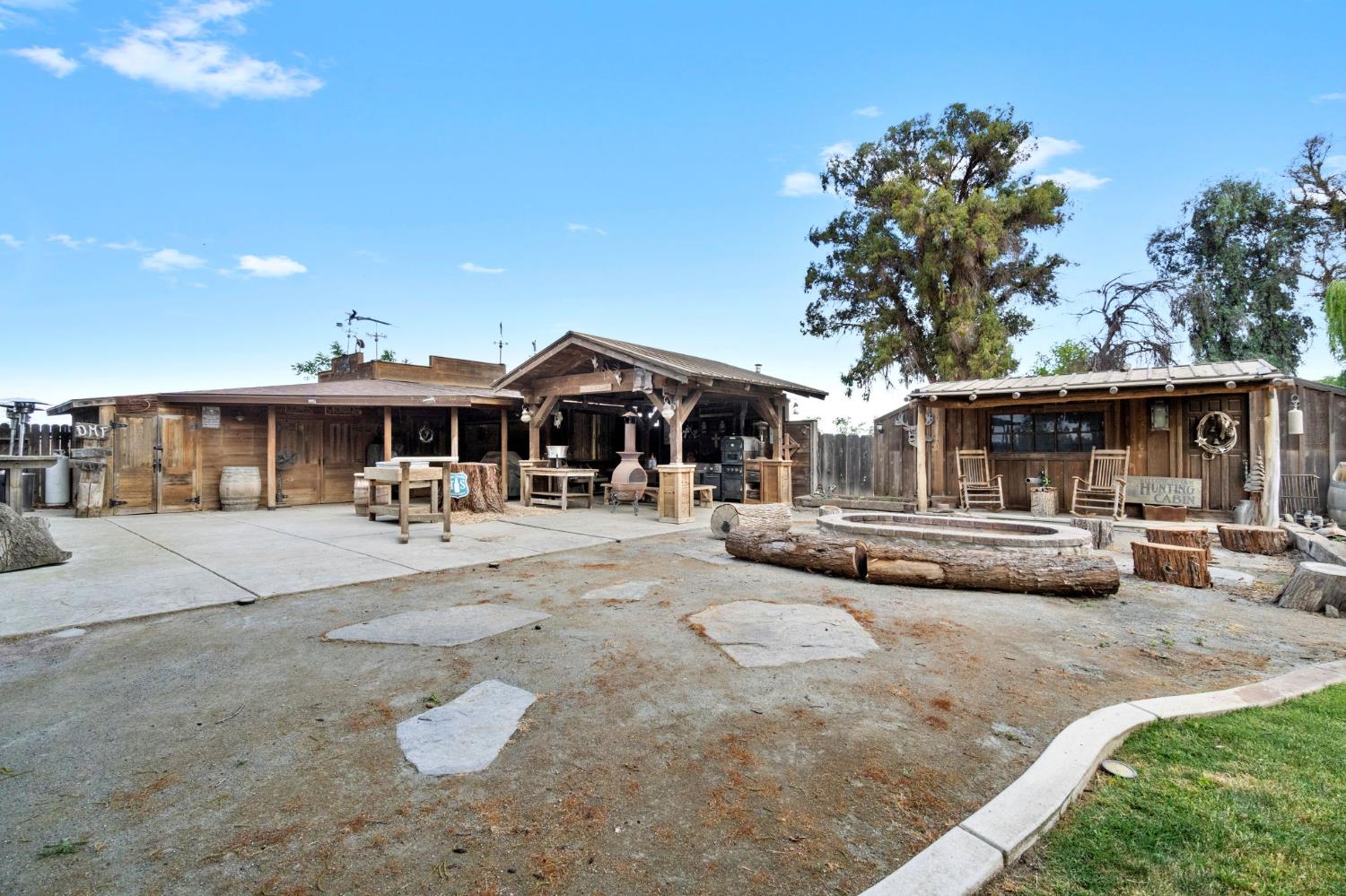 10730 17th Ave, Lemoore, CA 93245