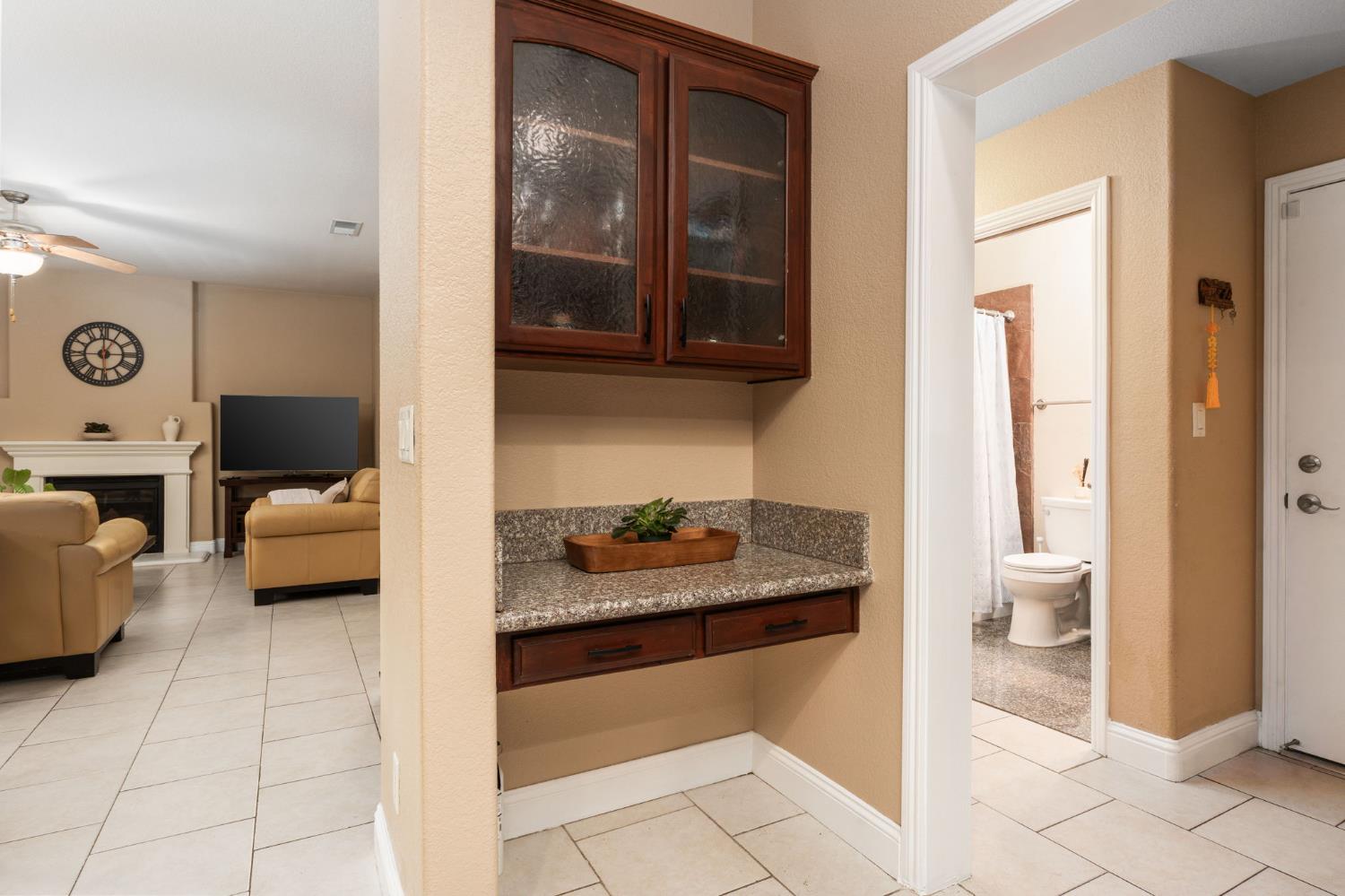 2868 Casty Ct., Sanger, CA 93657