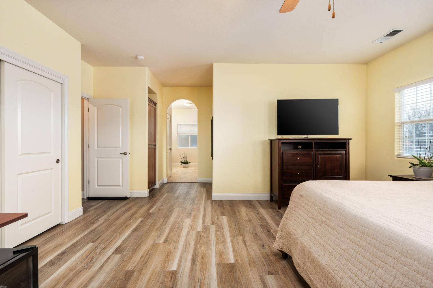 2868 Casty Ct., Sanger, CA 93657