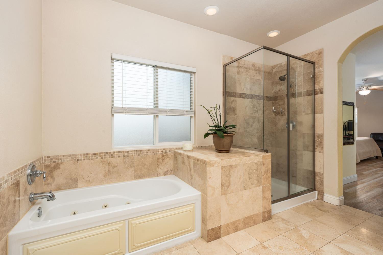 2868 Casty Ct., Sanger, CA 93657