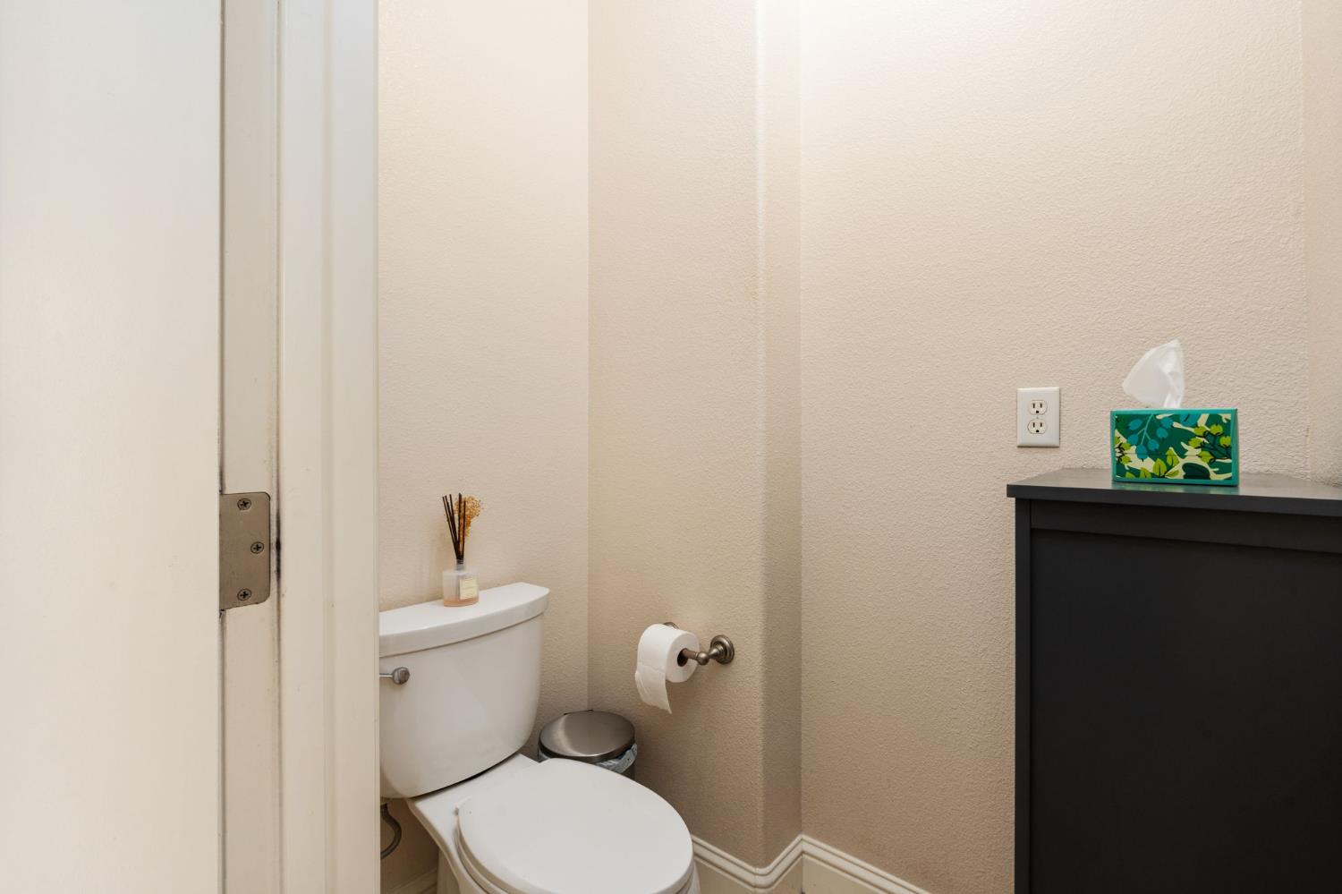 2868 Casty Ct., Sanger, CA 93657