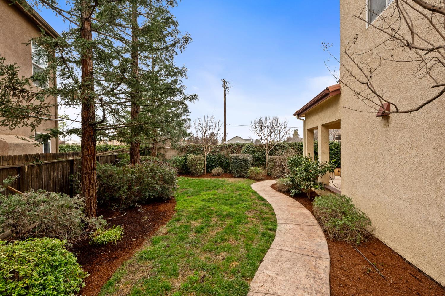 2868 Casty Ct., Sanger, CA 93657