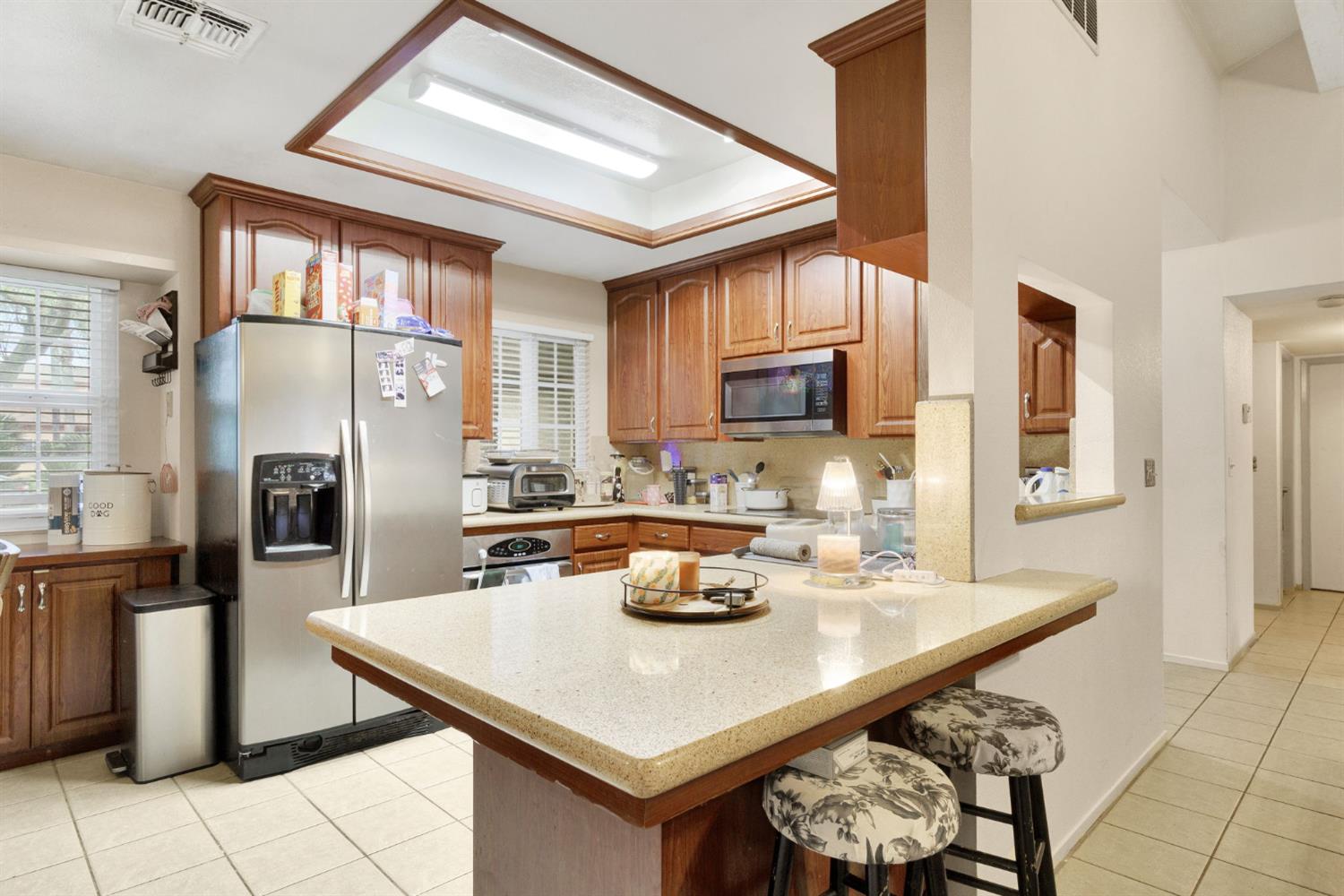 5093 W Los Altos, Fresno, CA 93702