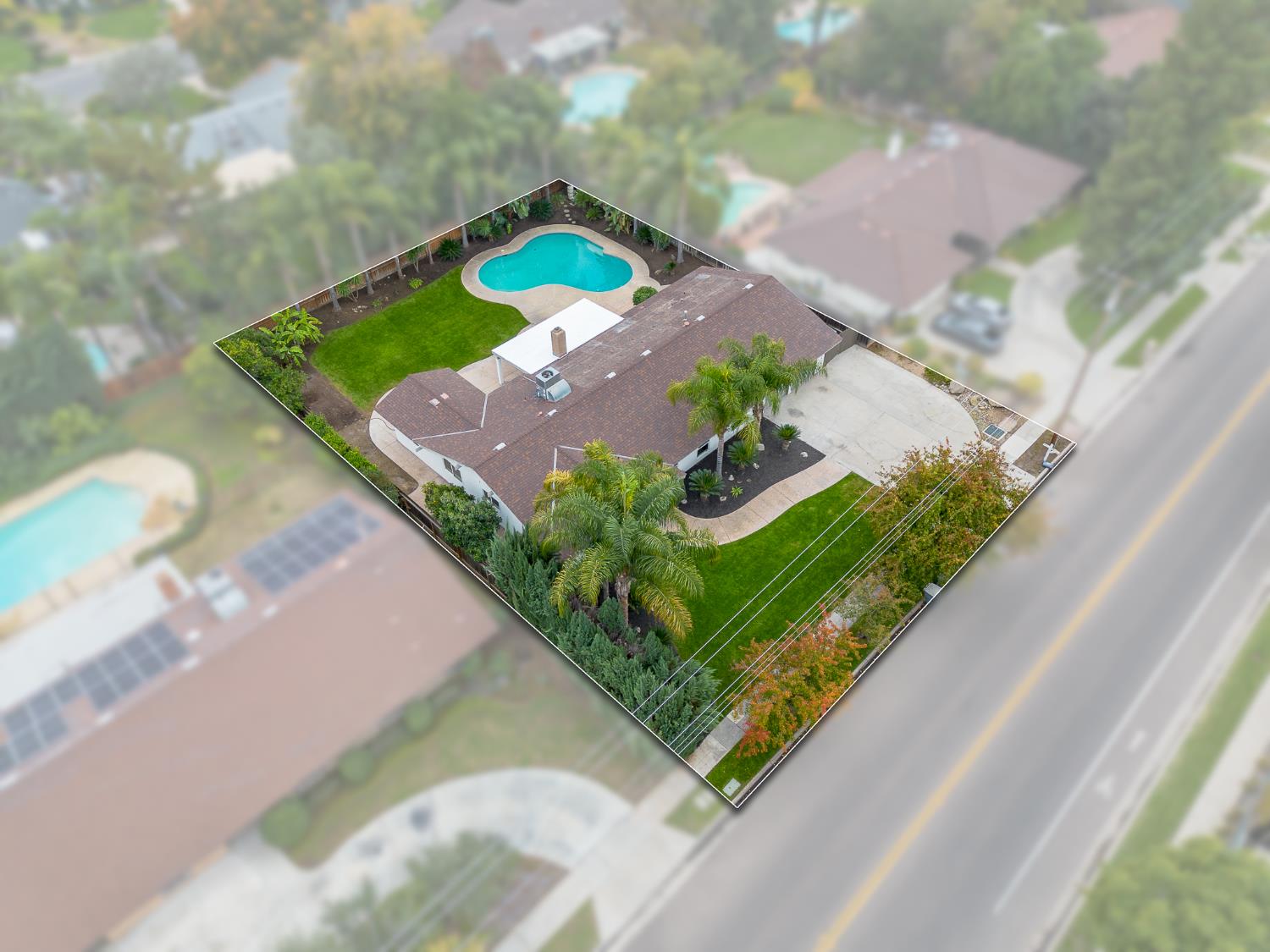 2589 W Barstow Ave, Fresno, CA 93711