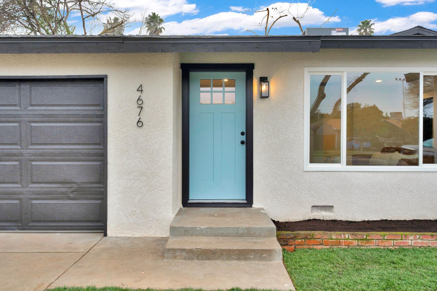 4676 E Orleans Ave, Fresno, CA 93702