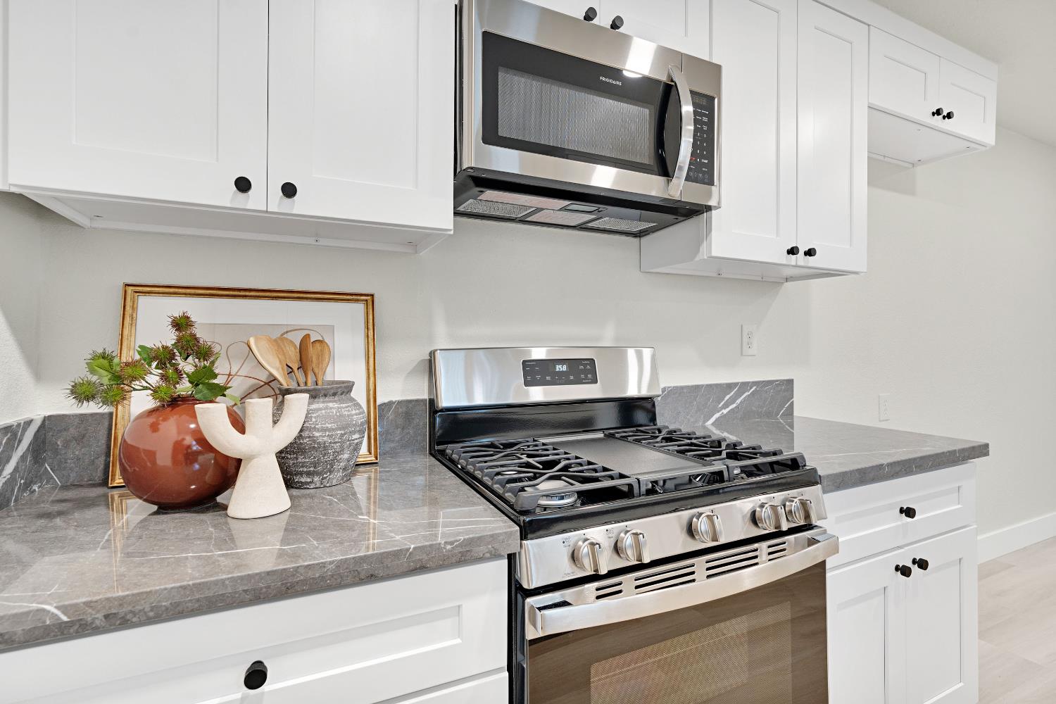 4676 E Orleans Ave, Fresno, CA 93702