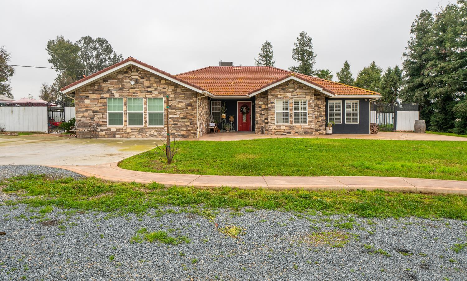 31144 James Ave, Madera, CA 93636