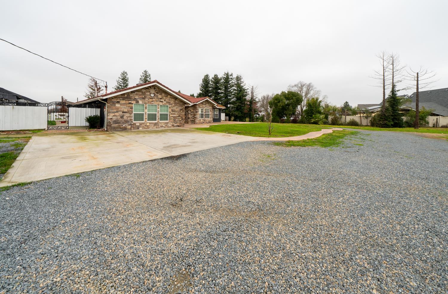 31144 James Ave, Madera, CA 93636