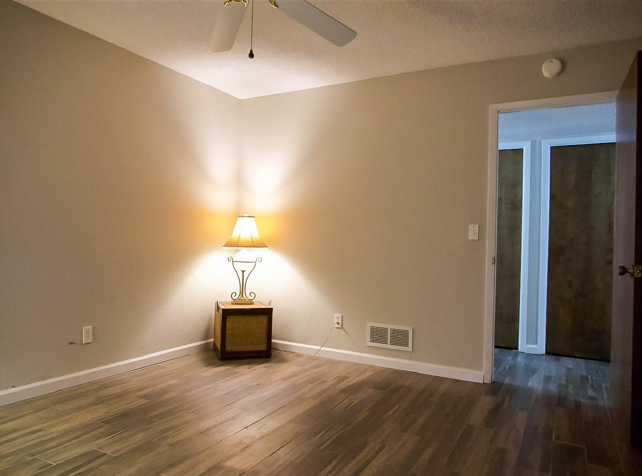 3027 W San Madele Ave, Fresno, CA 93711