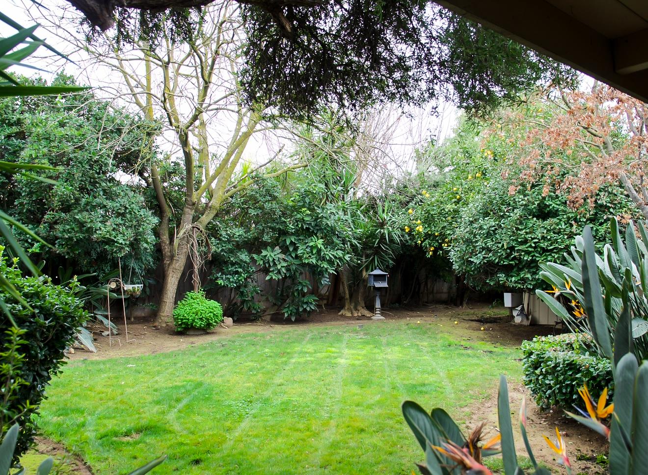 3027 W San Madele Ave, Fresno, CA 93711