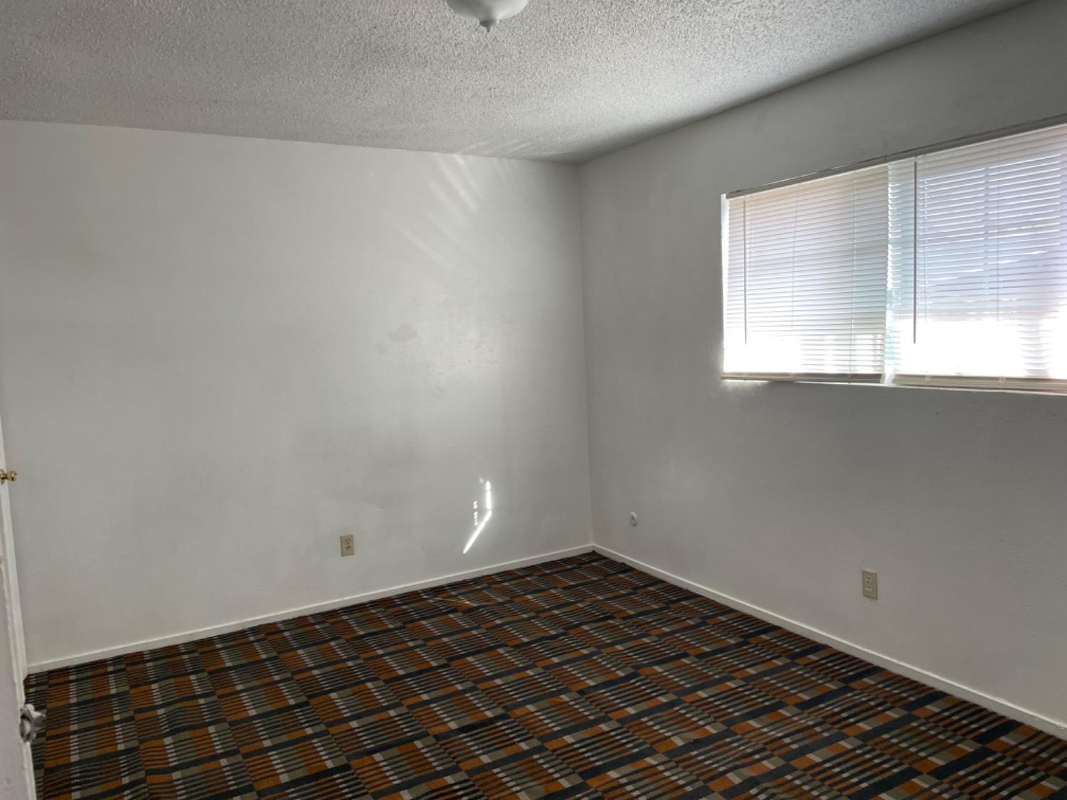 408 414 S Woodrow Ave, Fresno, CA 93702