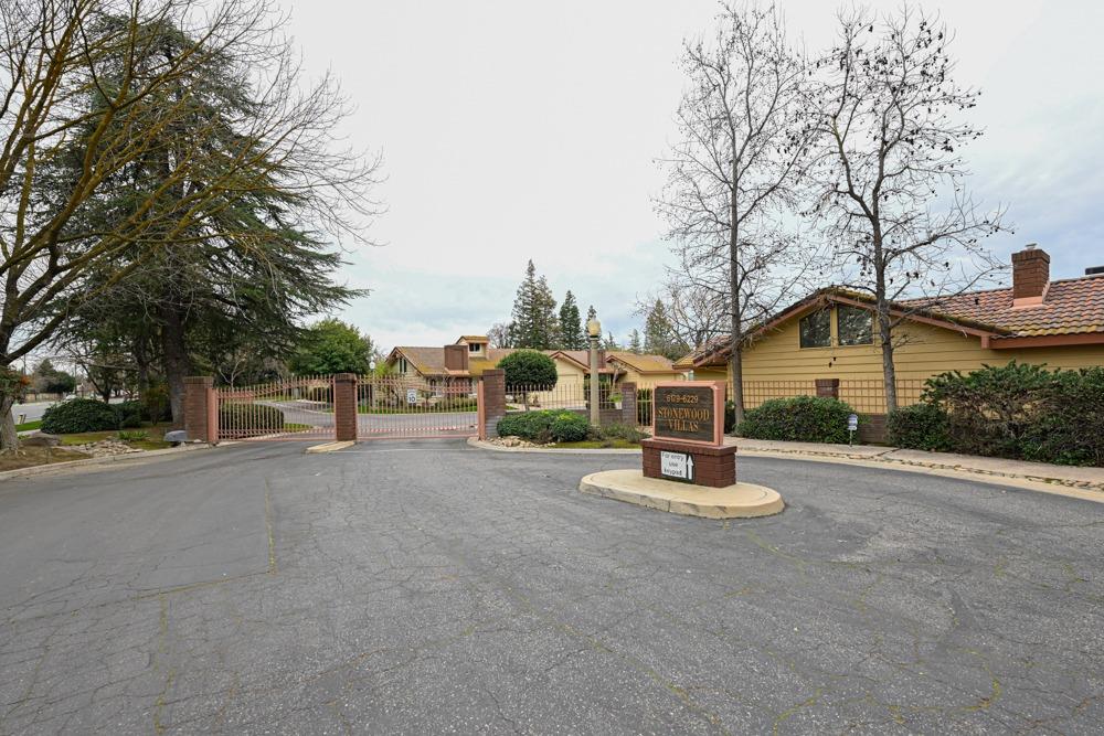 6189 N West, Fresno, CA 93711