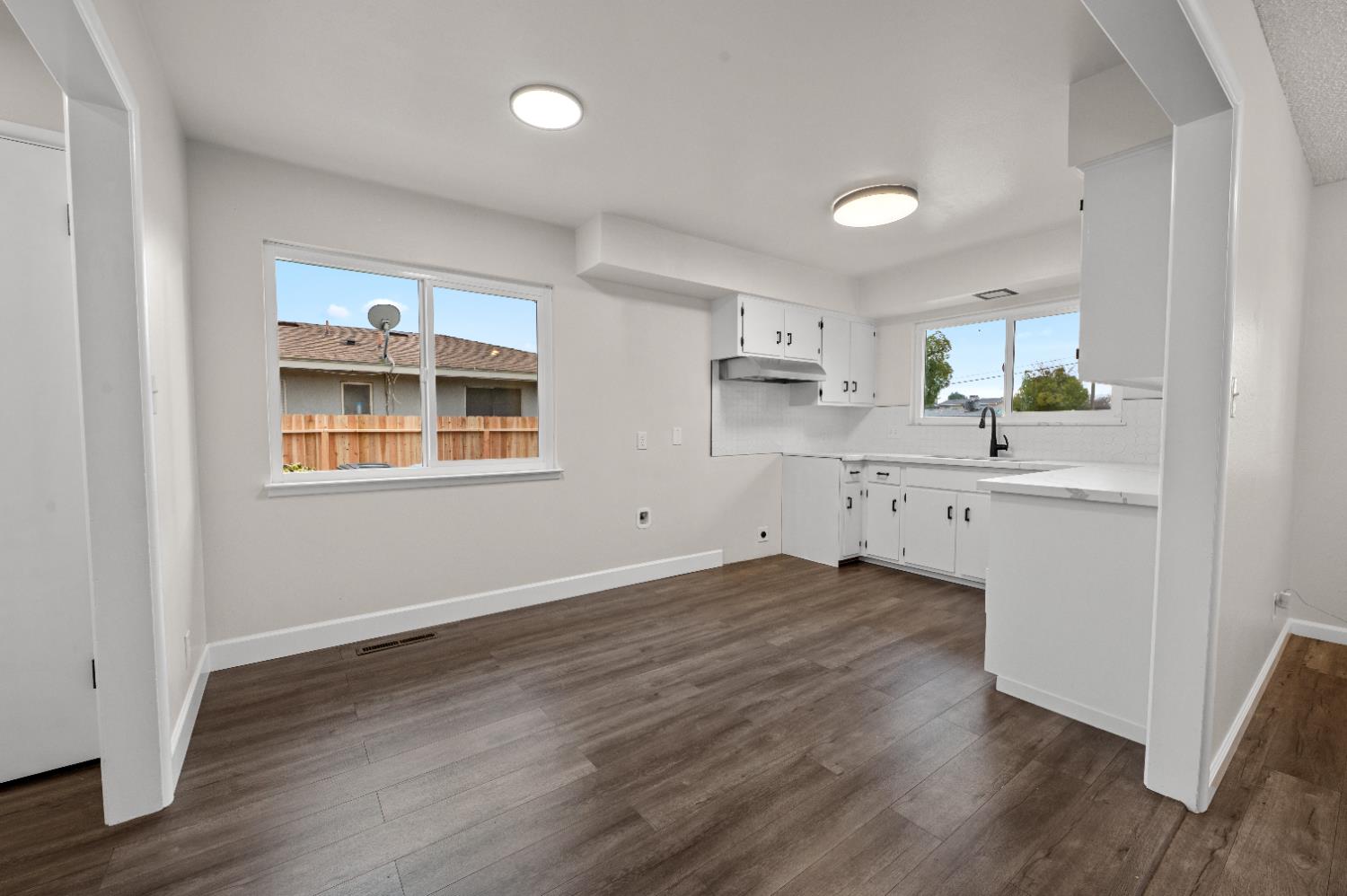 2834 N Hughes Ave, Fresno, CA 93705