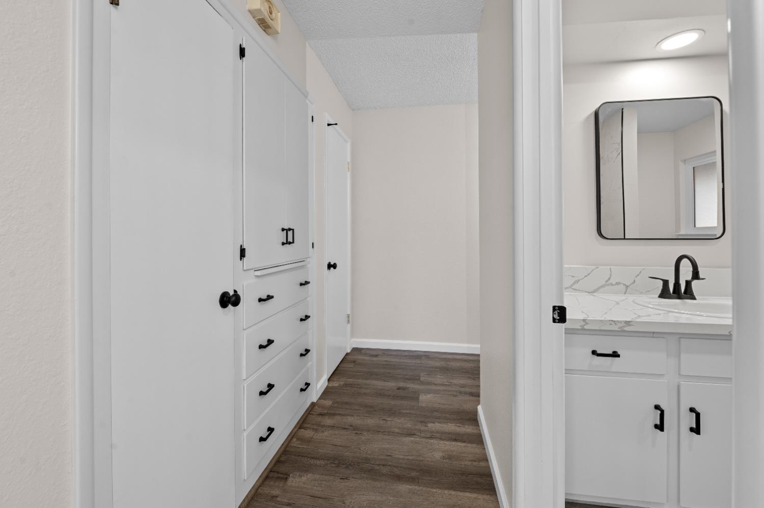 2834 N Hughes Ave, Fresno, CA 93705