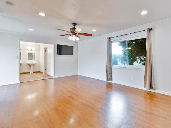 6035 E Lyell Ave, Fresno, CA 93727