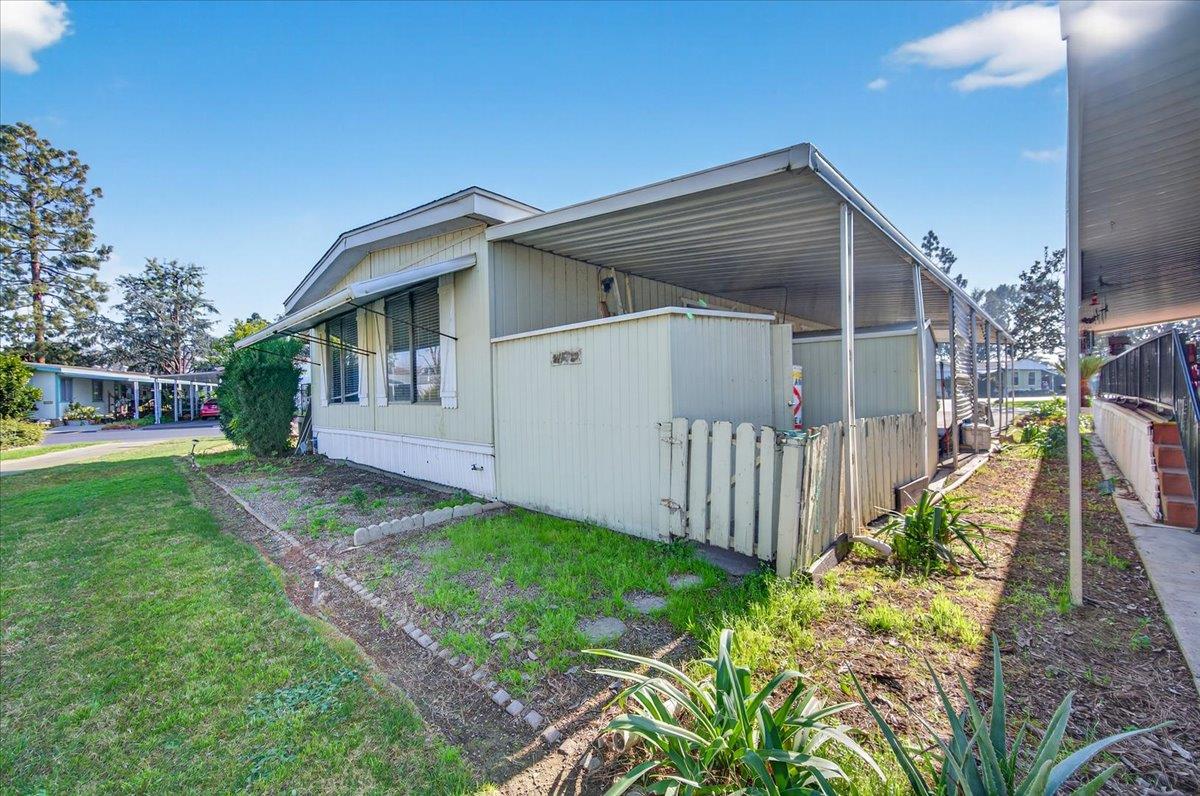 2706 W Ashlan Ave #86, Fresno, CA 93705