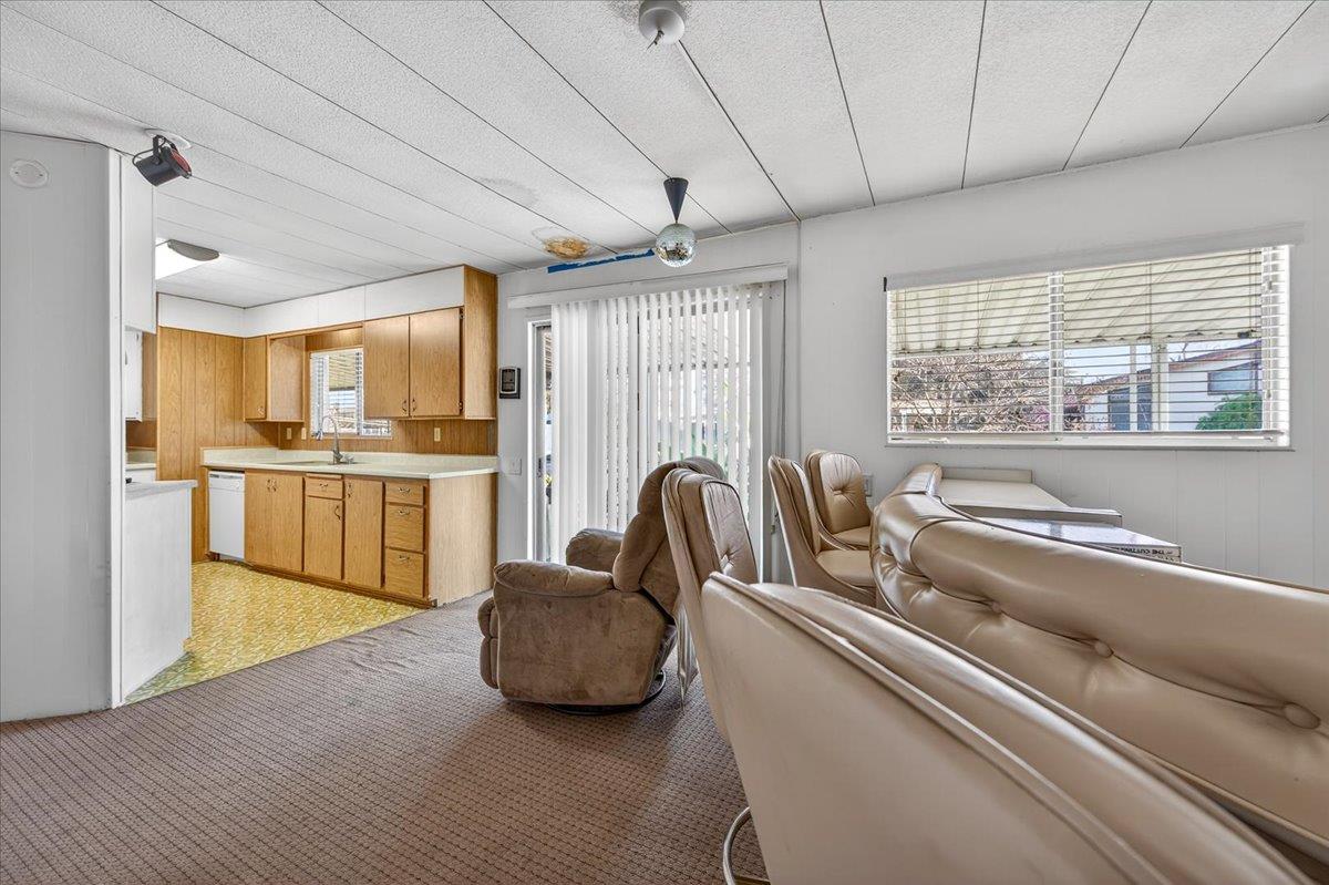 2706 W Ashlan Ave #86, Fresno, CA 93705