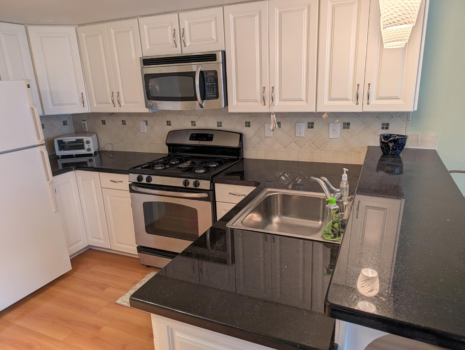 32303 E Trimmer Springs Rd #7, Sanger, CA 93657