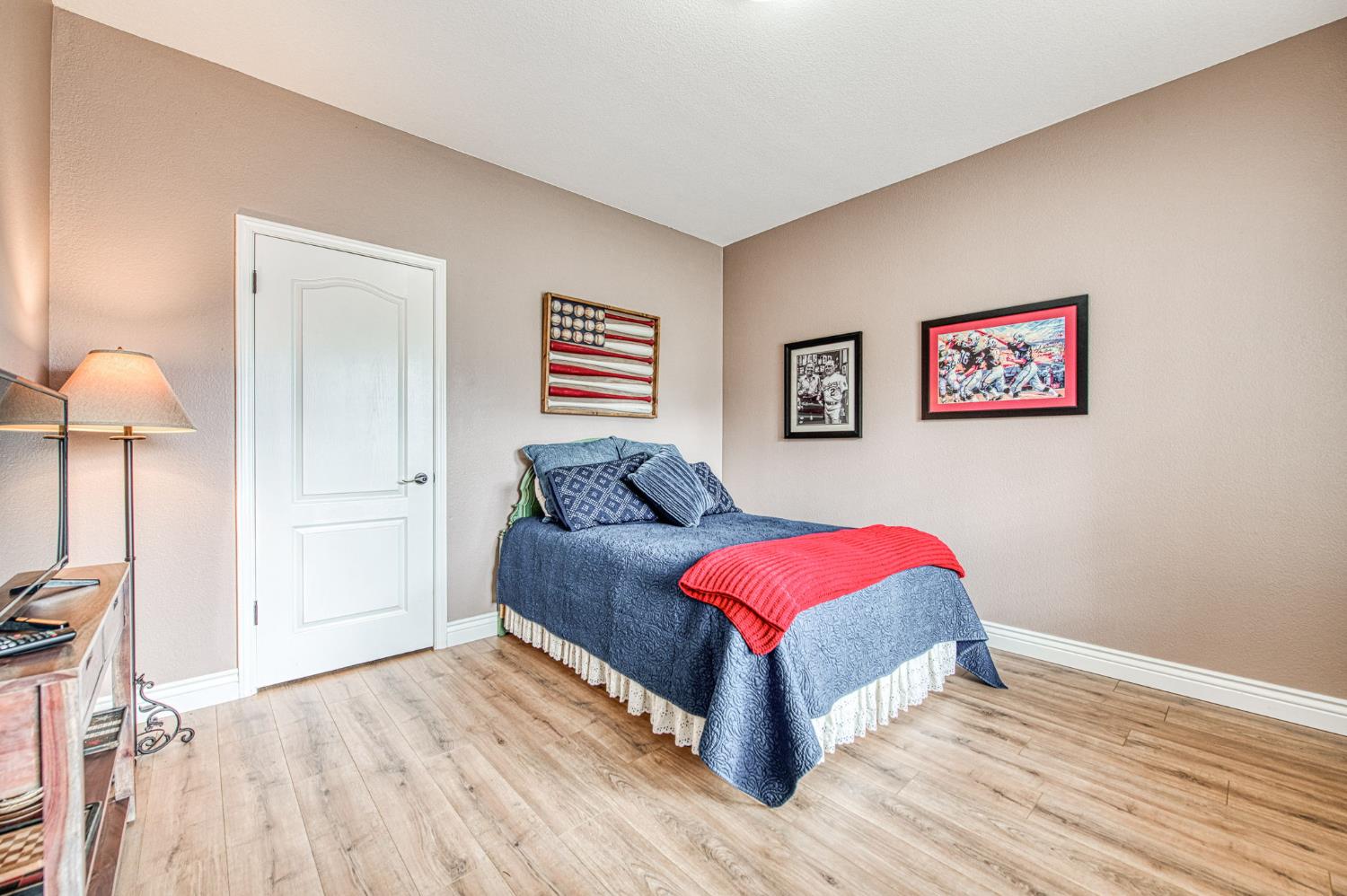 41961 Long Hollow Dr, Coarsegold, CA 93614