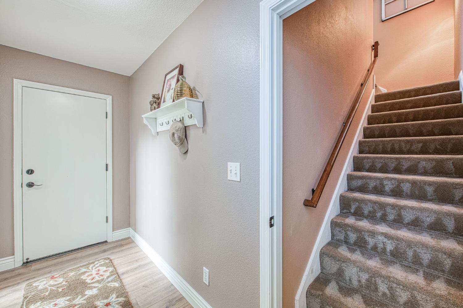 41961 Long Hollow Dr, Coarsegold, CA 93614