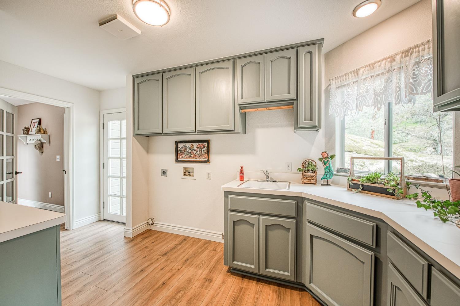 41961 Long Hollow Dr, Coarsegold, CA 93614