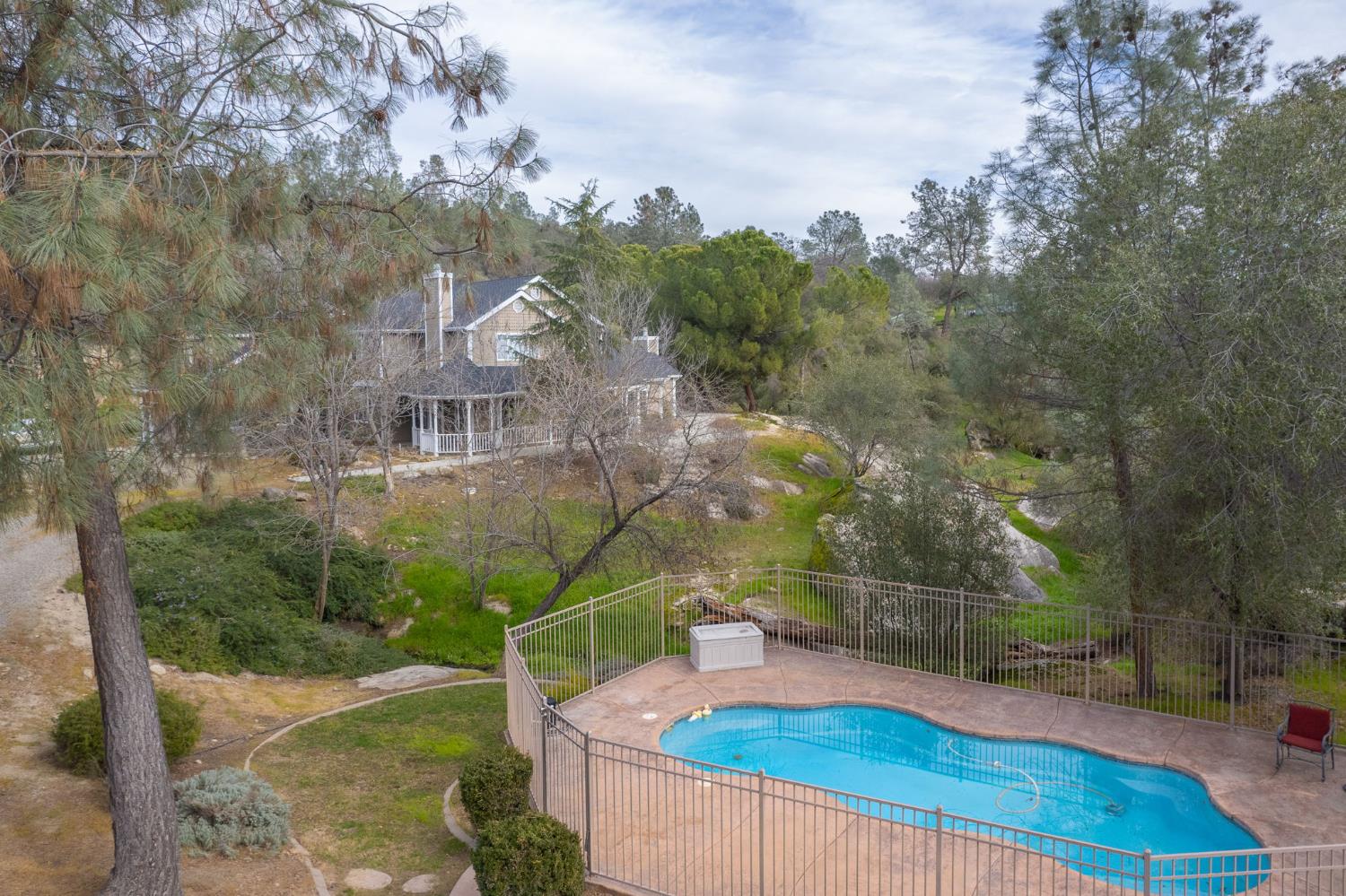 41961 Long Hollow Dr, Coarsegold, CA 93614