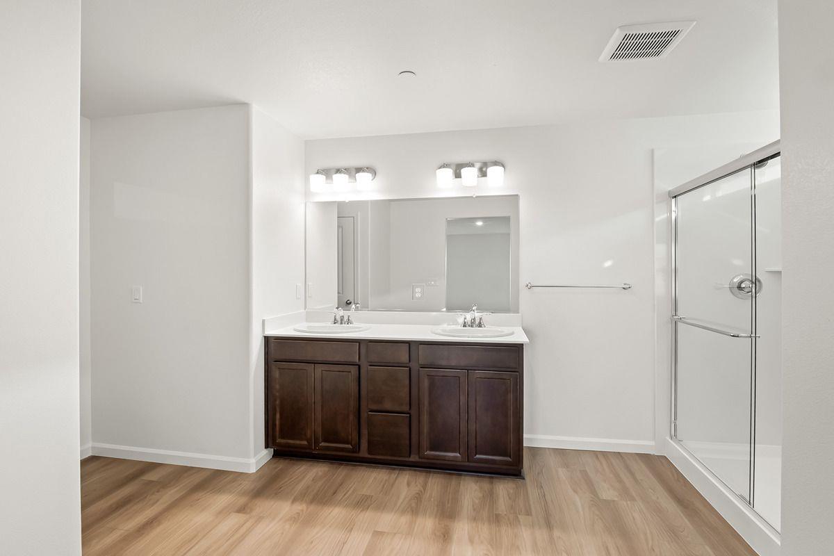 5121 E Audrie Ave, Fresno, CA 93725