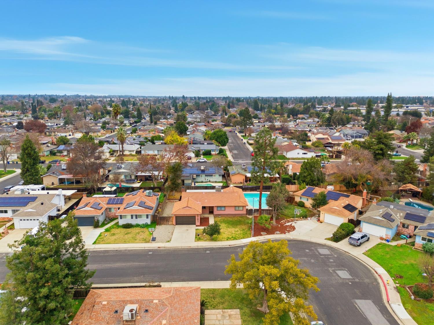 1721 Beverly Ave, Clovis, CA 93611