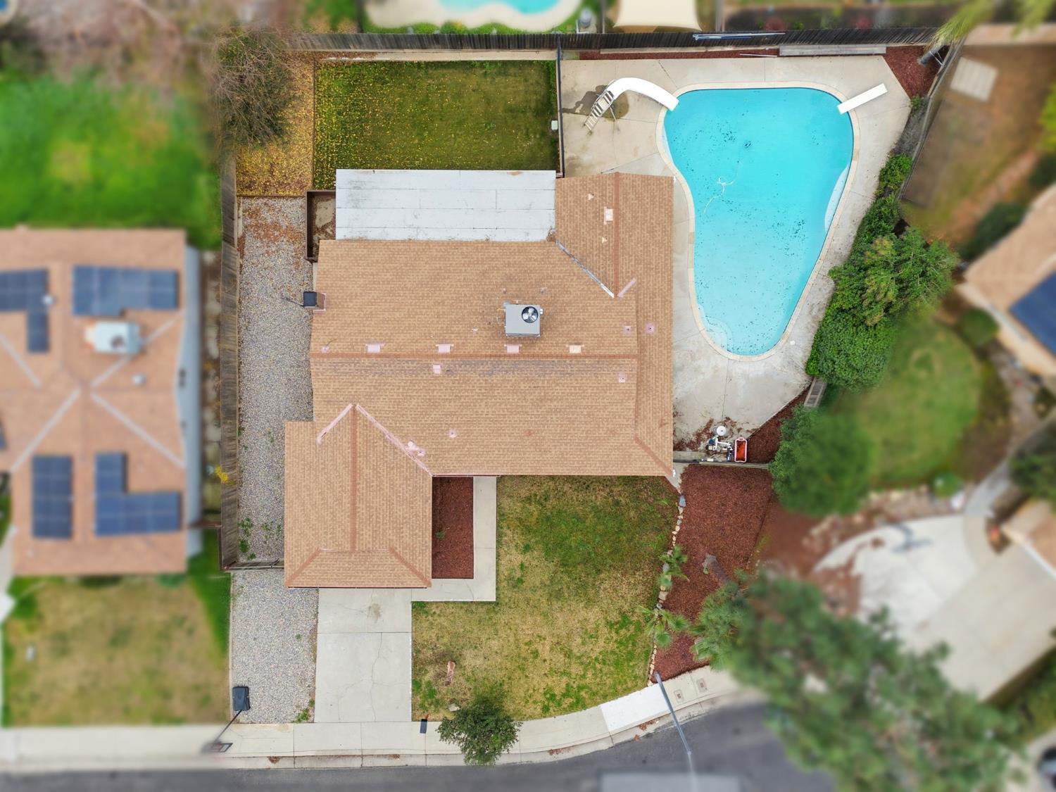 1721 Beverly Ave, Clovis, CA 93611