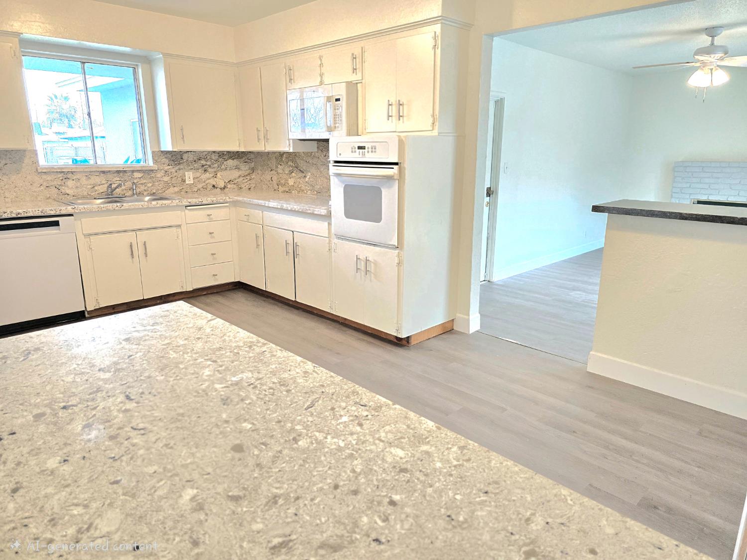 424 W Rialto Ave, Clovis, CA 93612