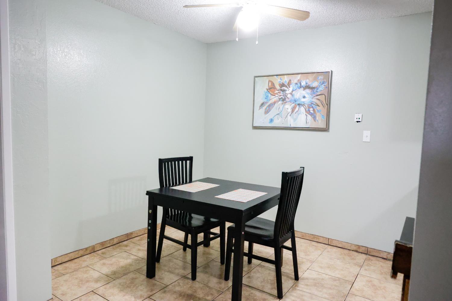 5181 E Olive Ave #113, Fresno, CA 93727